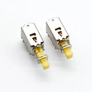 Interruttore a pulsante di blocco PCB ad angolo retto DPDT doppio polo 6 Pin interruttore di alimentazione a chiave autobloccante rosso blu giallo A03/04 - Product Image 5