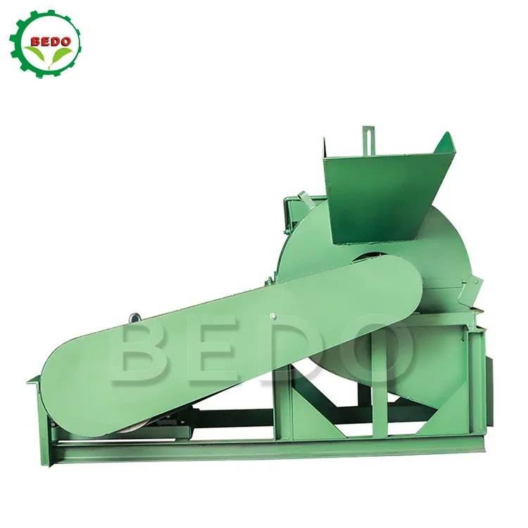 Nueva máquina trituradora de madera de aserrín pequeña del proveedor de China con motor y motor confiables para trituración de palés de madera con astillas de troncos