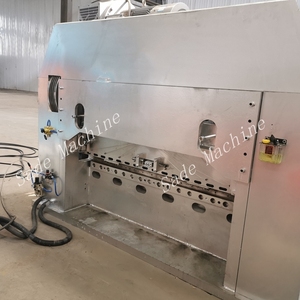 Máquina de malla expandida de alta velocidad de 1500mm de ancho con sistema automático PLC - Product Image 1