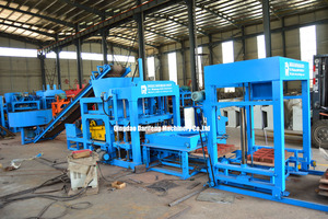 QT4-18 Automatic <strong>Interlocking</strong> <strong>Block</strong> Machine for High Output Hollow Concrete <strong>Blocks</strong> Durable Brick Making Solution - Product Image 2