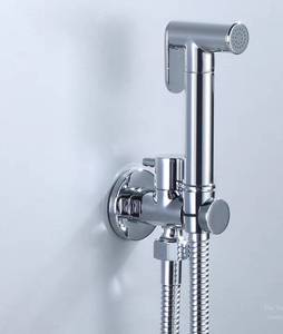 Modern Style Portable Handheld Brass <strong>Bidet</strong> Sprayer Easy-to-<strong>Use</strong> Shattaf Toilet <strong>Bidet</strong> Sprayer Set for Bathroom and Kitchen - Product Image 3