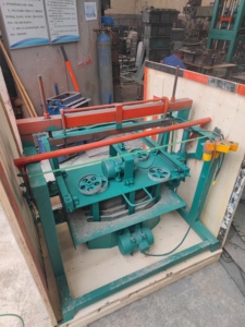 Draagbare Kleine Technische Apparatuur Verbetert Technische Efficiëntie Handmatige Baksteenmachine Met Rollen - Product Image 6