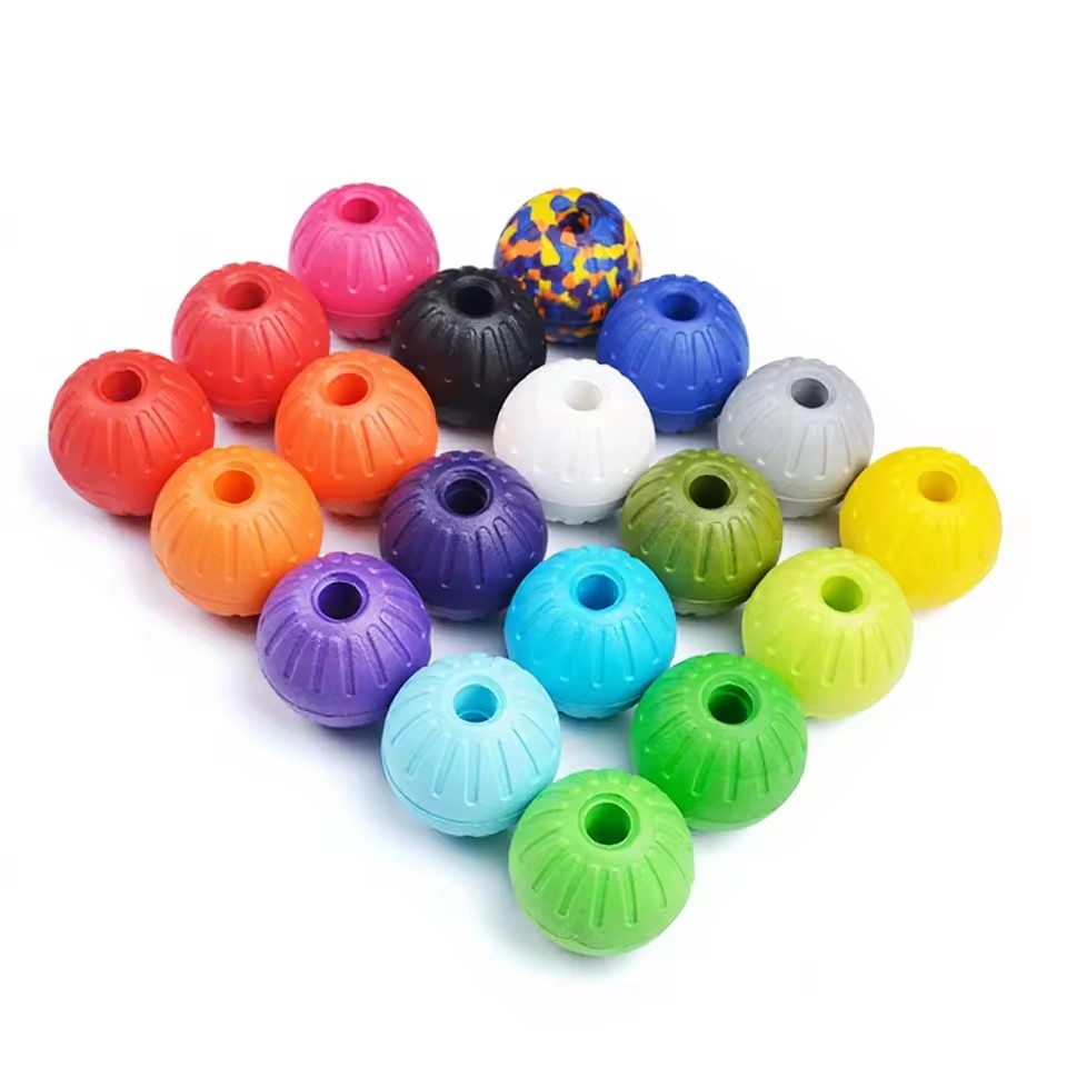 Monochrome ball