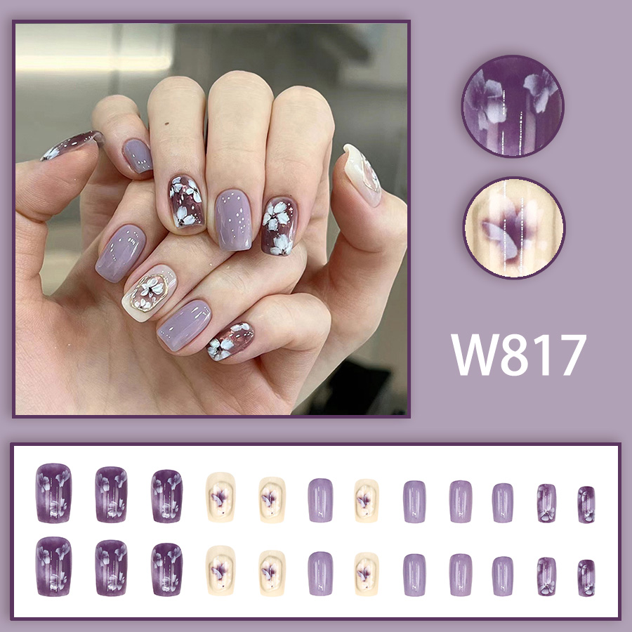 W817