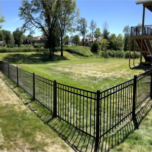Steel Guardrail Community Iron Fence <strong>Net</strong> Outdoor Protection Barrier with Metal Frame Security Fence Post Caps for Farm Yard <strong>Use</strong>