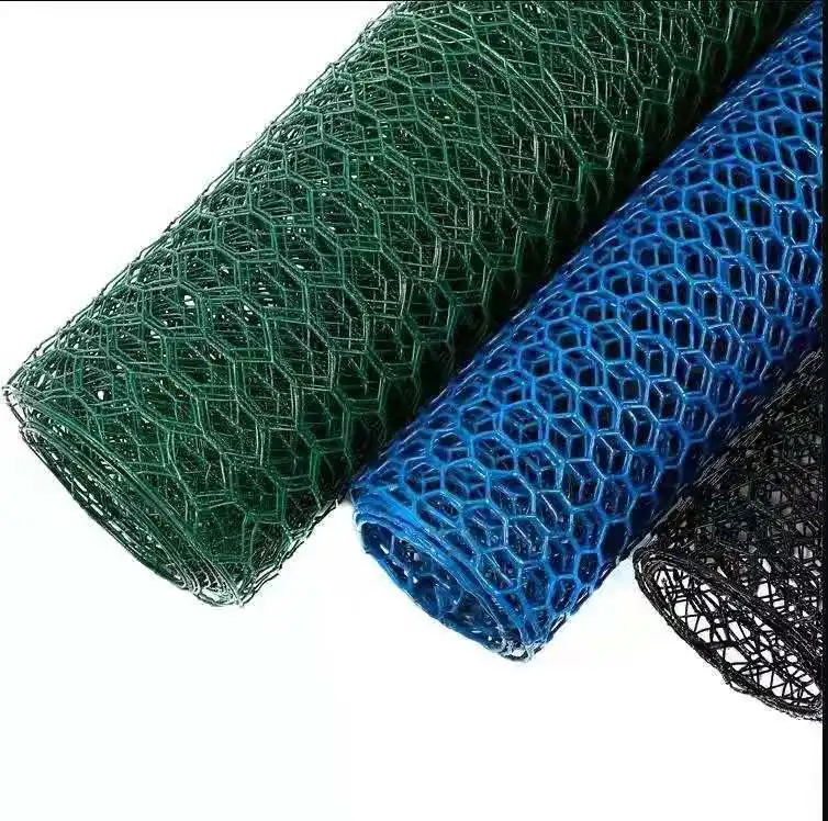 Giá Thấp Nhất Trung Quốc Trực Tiếp Nhà Máy Pvc Tráng Sáu Phương Wire Mesh Màu Xanh Lá Cây Nhựa Gà Wire Mesh