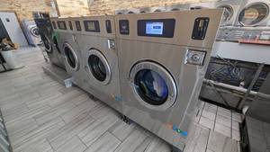 On Sale Powerful Cleaning for Deep Fabric Care Industrial Automatic Washer Extractor Hard Mount Coin <strong>Operated</strong> Laundry Machine - Product Image 6