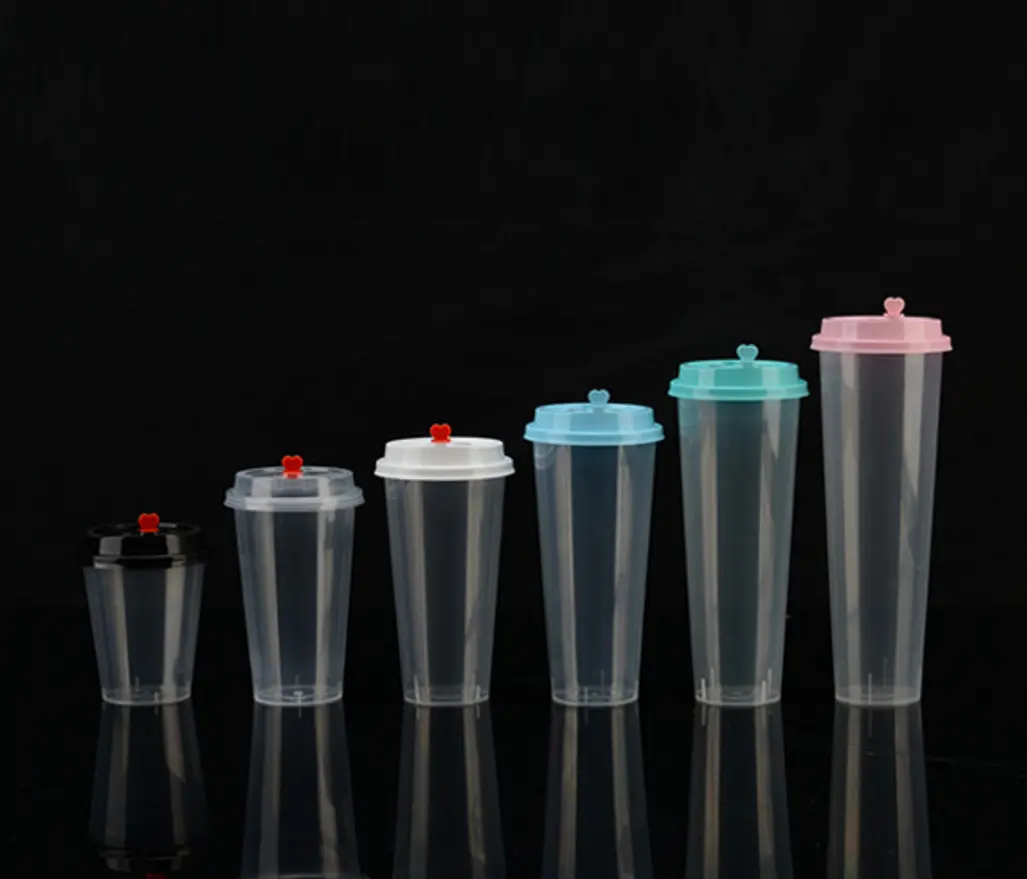 कस्टम लोगो डिस्पोजेबल प्लास्टिक बुलबुला दूध चाय/कॉफी/फलों का रस कप के लिए lids के साथ ठंडा/गर्म पेय