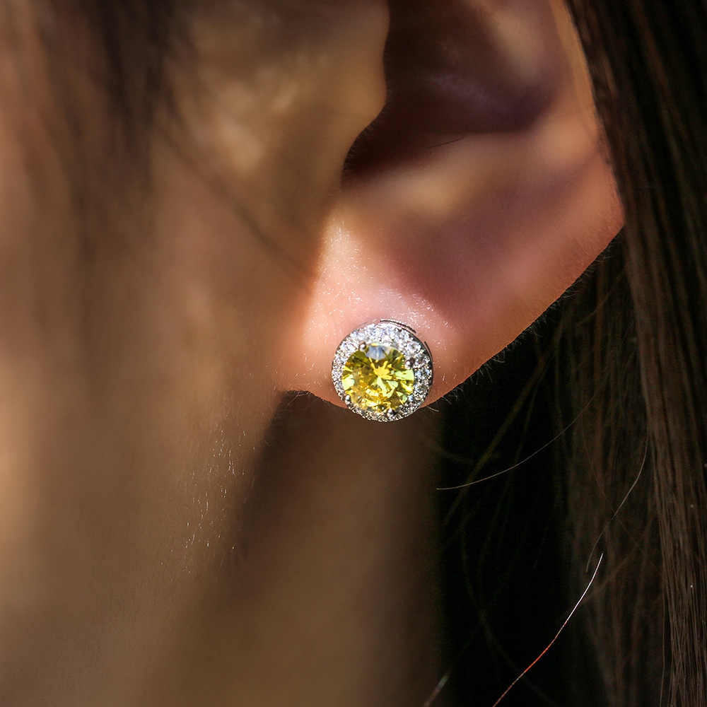 White gold plus yellow diamonds