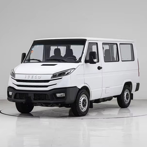 2024 Ivecos Turbo günlük 2.5T A35 M1 kısa aks ile hafif yolcu Van düşük çatı ikiz lastik manuel dişli kutusu 5-9 koltuk kapasitesi - Product Image 1