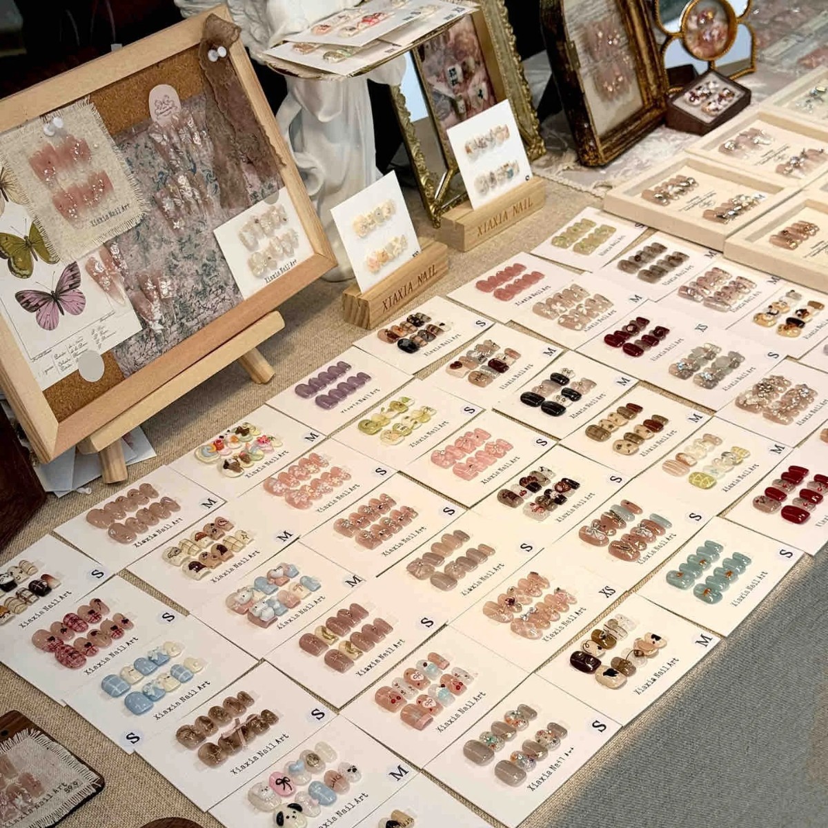 Articles en liquidation prêts à être expédiés
