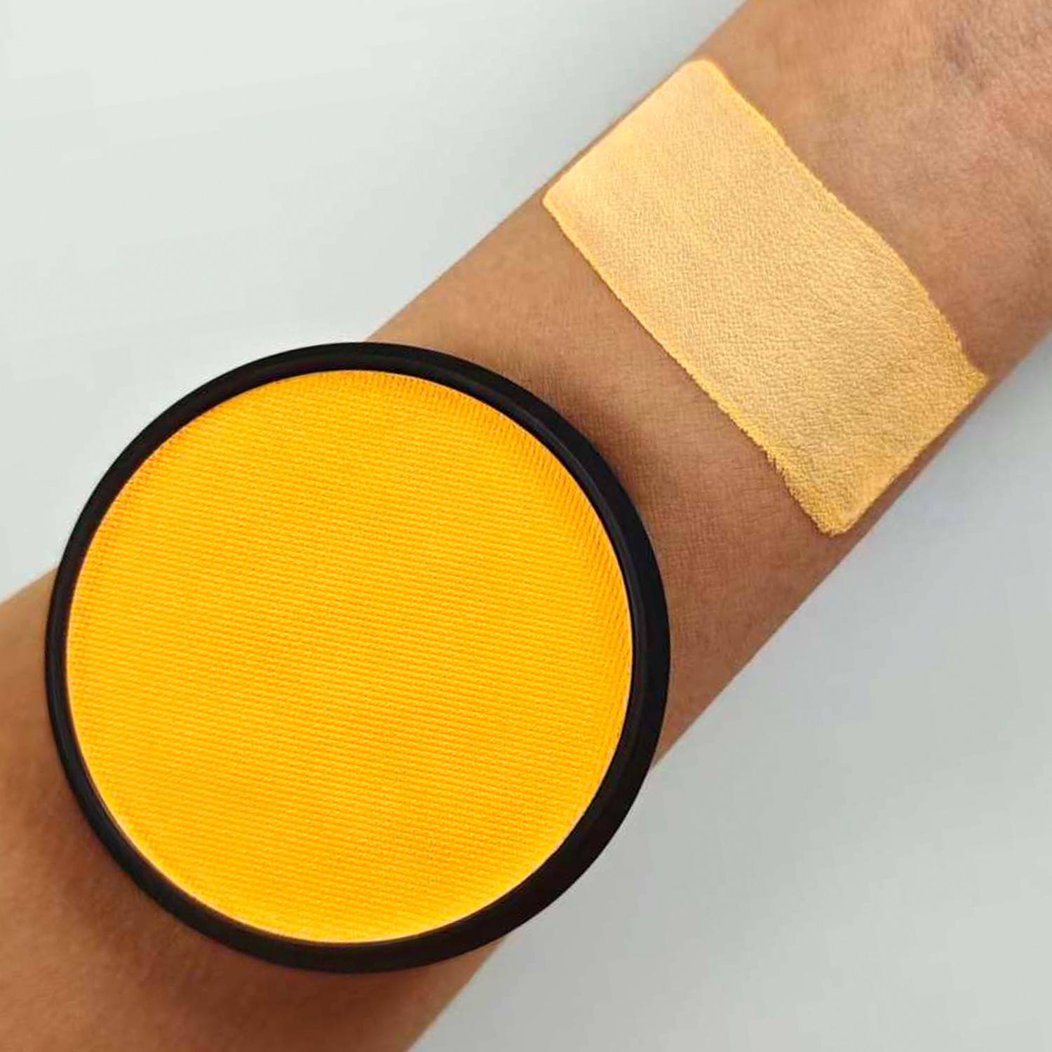 UV Light orange