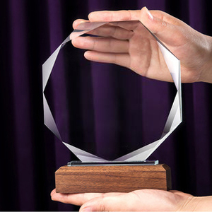 Custom Design Trophy Award Acrylic Glass Trophy Medallion Blanks Academy Bodybuilding <strong>Cup</strong> Trophy