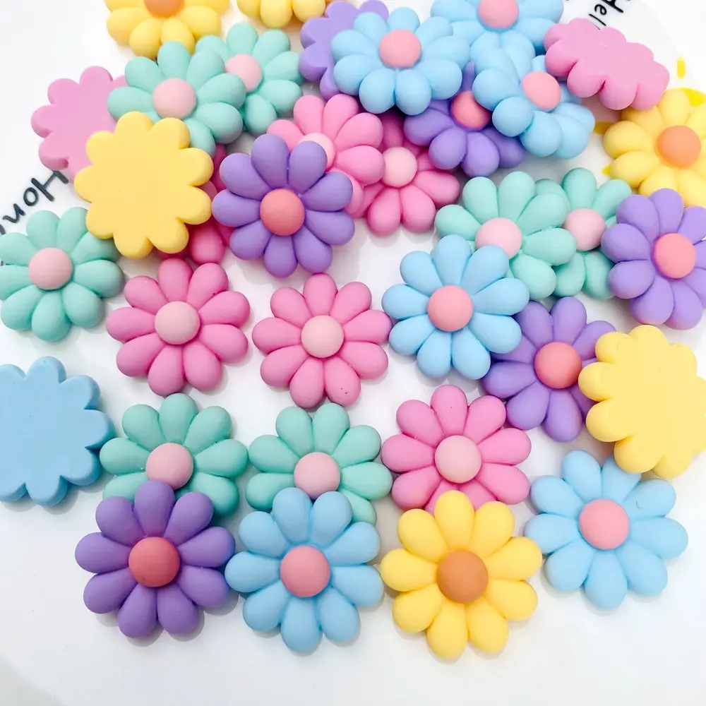 Resina 3D con retro piatto a fiori di colore primaverile per artigianato fai-da-te