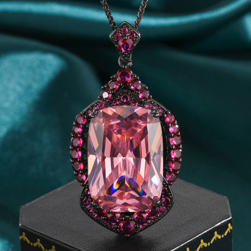 Dried rose pendant with Chopin chain