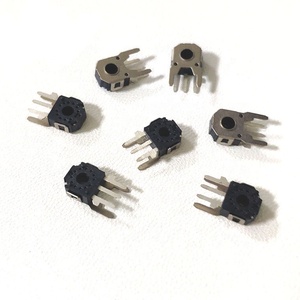 Penjualan Langsung Pabrik Encoder Rotary Inkremental 5mm Shaft 12 Pulsa 12 Klik 5V DC RS-485 Seri ED0512 Tipe Patch Logam+Plastik - Product Image 1