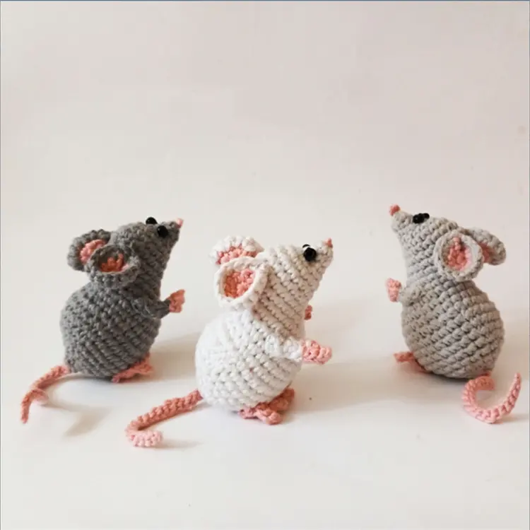 Juguete de animales de peluche para bebés al por mayor, ratón pequeño de ganchillo a mano, juguete de ratón de peluche Amigurumi