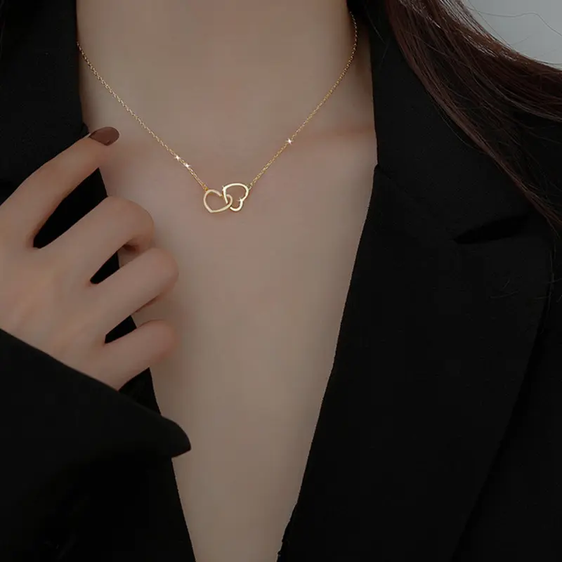 Collier Double cœur pour femmes et filles, chaîne clavicule imbriquée, pendentif cœur creux, bijoux de fiançailles