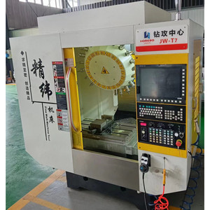Fanuc sistemi ile JW-T7 3 eksen CNC dikey işleme merkezi tek BT30 mili konik - Product Image 3