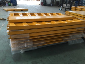 Heavy Duty Truck <strong>Loading</strong> Ramp Made of Thick Steel for Container <strong>Loading</strong>/<strong>unloading</strong> Operations - Product Image 6