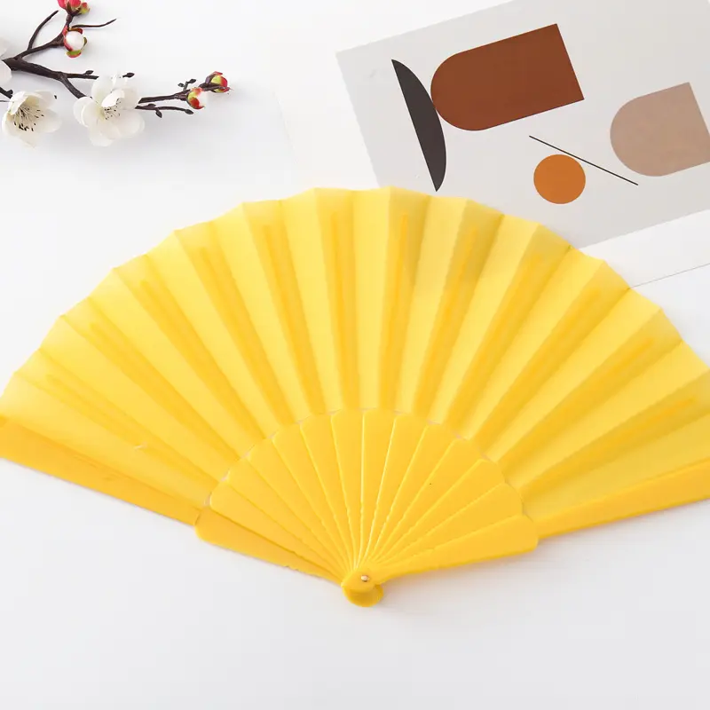 Seda Vintage Folding Mão Fan Plástico Chinês Tecido Fan Padrão Arte Artesanato Decoração Japonesa Casa Noiva Folding Mão Fan