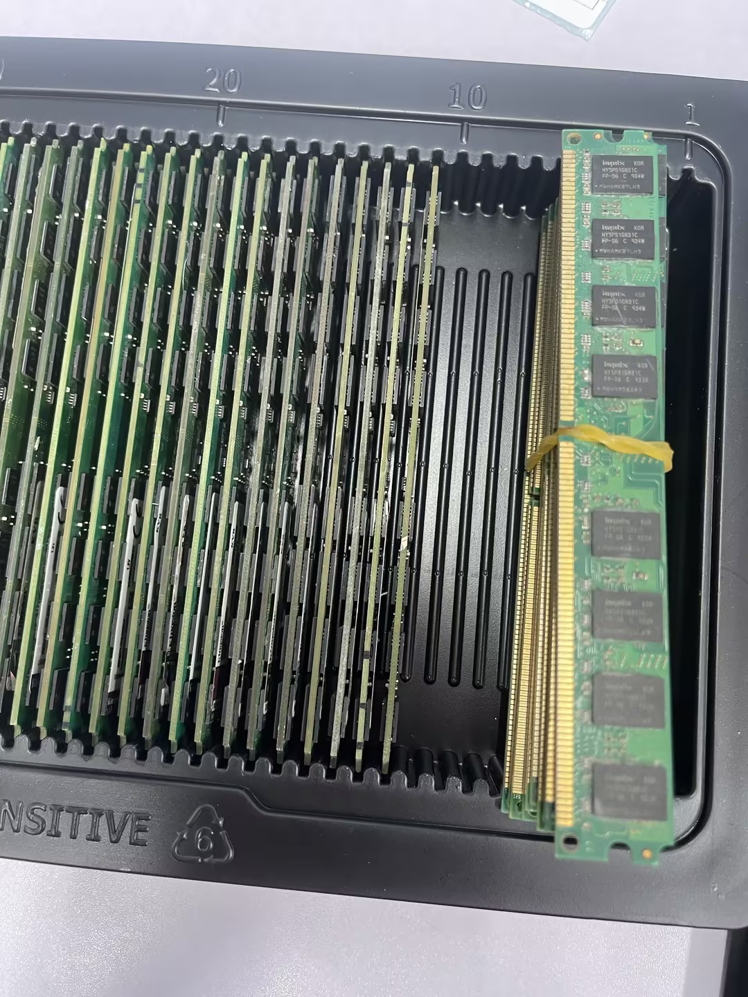 DDR3L 8G 1600 Vert fin