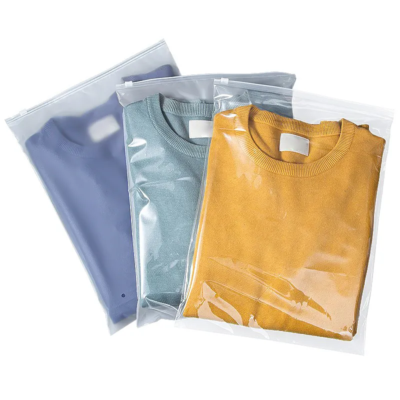 กระเป๋าใส่เสื้อผ้าแบบเปิดปิดหลากสีทำจากหนังโพลีเอสเตอร์มีตราสินค้า
