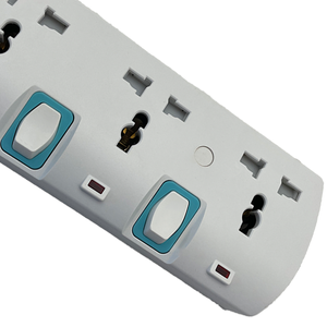 Diseño de Moda multi-interruptor 4 pines enchufe universal viaje 15A/16A tira de alimentación protector contra sobretensiones enchufe de extensión - Product Image 3
