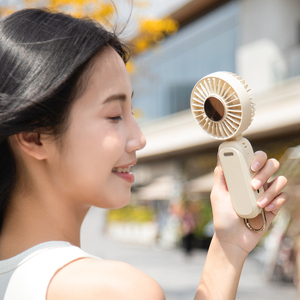 Şarj edilebilir taşınabilir Mini Fan soğutma fonksiyonu ve dağcılık toka ile yüksek kaliteli el fanı, katlanabilir kafa - Product Image 6