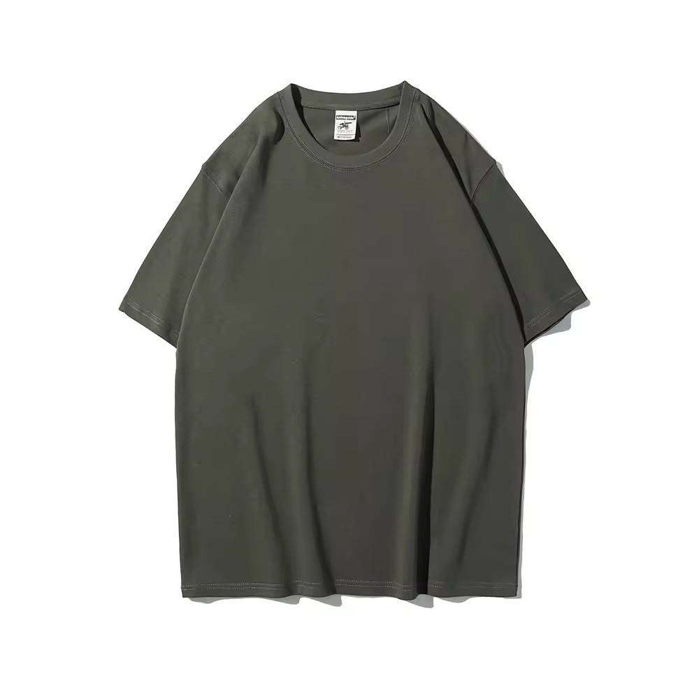 Gris noir