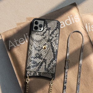 Oem斜跨蟒蛇皮手机套五金Pu皮革可调节iphone 15