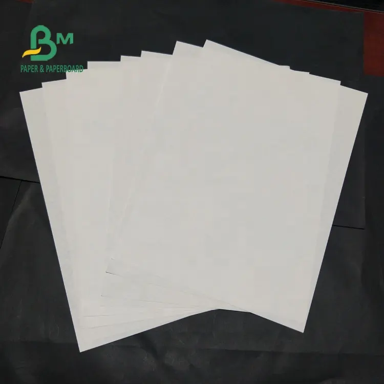 Folha de rolo de papel de embalagem branca à prova de umidade 30g / 40g / 50g