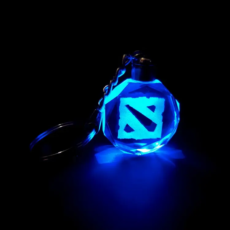 Personalizado 3d gravação a laser do logotipo dota2 LEVOU keychain de cristal para o Jogo lembrança