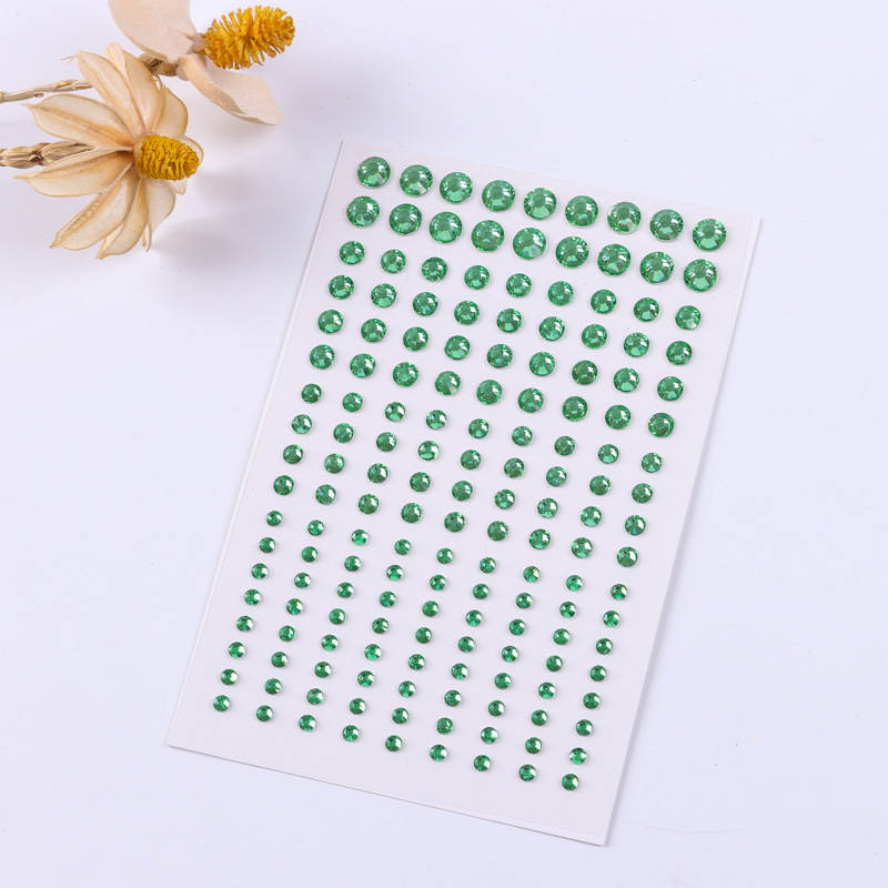 7. Diamant vert