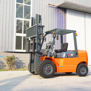 MultiFunction Diesel Forklift Trucks 3.5 Ton 4.5 Ton Combining <strong>Lifting</strong> <strong>Loading</strong> <strong>and</strong> <strong>Unloading</strong> Capabilities - Product Image 3