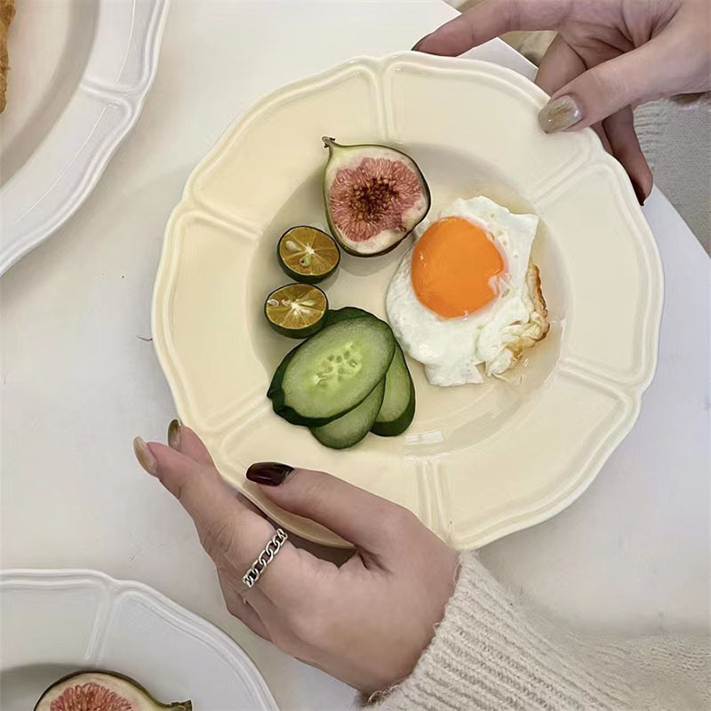 Assiette ronde crème