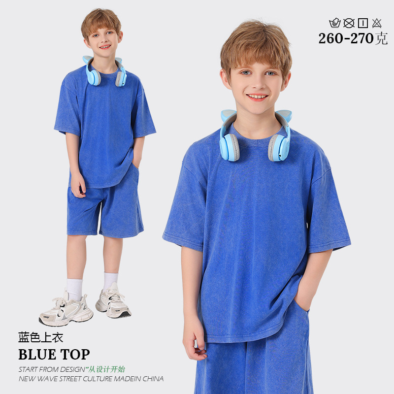 t-shirt blu sale saltata in padella