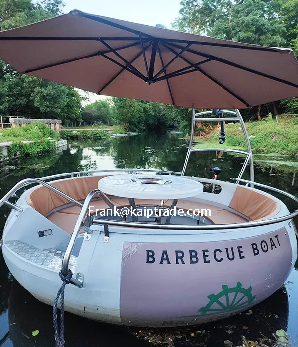 Plastique dur rotomoulé pas de barbecue rond gonflable beignet lac zodiaque prix de bateau fluvial pas cher ponton bateau de fête taxi d'eau portable