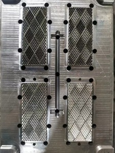 OEM <strong>Injection</strong> <strong>Mold</strong> Maker <strong>for</strong> Reflex Reflector Electroformed Core Inserts Precision Reflective Moulds <strong>for</strong> Taillight Manufacturing