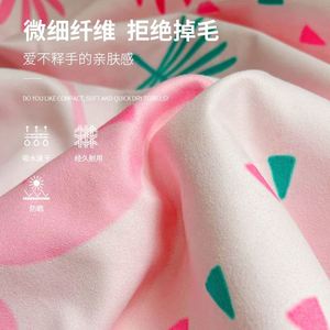 快干超细纤维沙滩巾北欧风格印花沙滩巾出口高品质可变浴巾大90*180