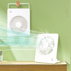 Bán Buôn Giá Rẻ 5V 5.2 mét/giây <span class=keywords><strong>Quietest</strong></span> Bàn Nhỏ <span class=keywords><strong>Fan</strong></span> Đầy Màu Sắc Điện Hộp <span class=keywords><strong>Fan</strong></span> Mạnh Mẽ Tốt Nhất Bán Hộp Quạt - Product Image 1