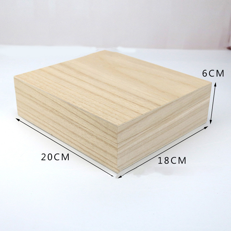 สีไม้ ขนาด 20x18x6 ซม.