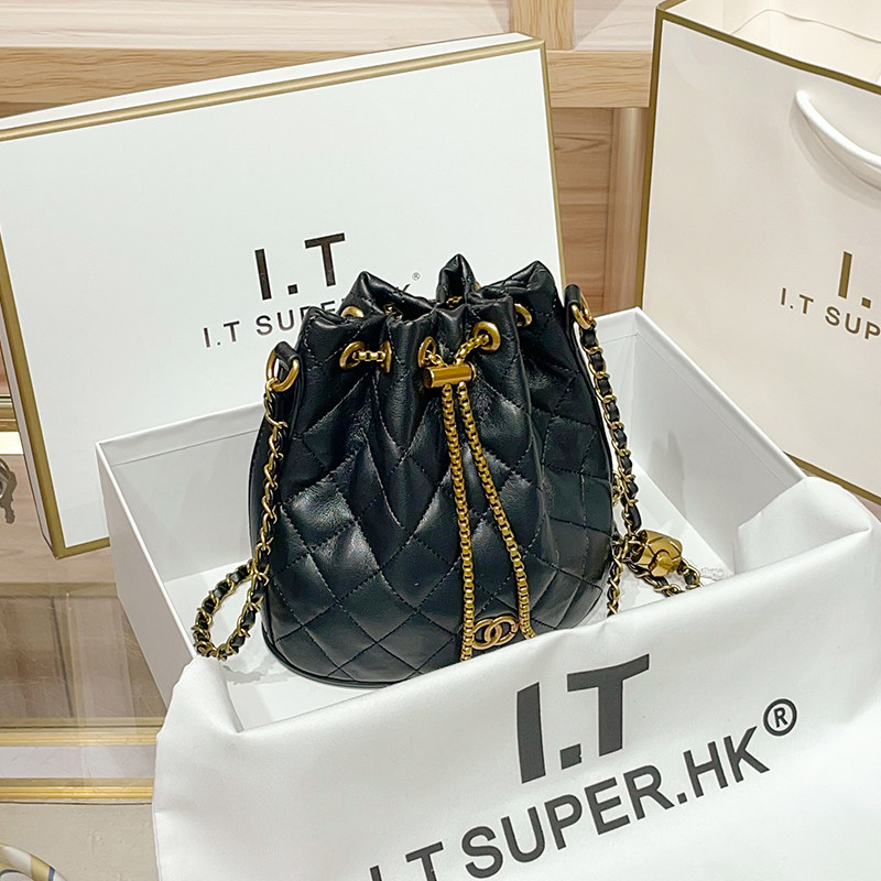 bolso tipo cubo estilo 1409