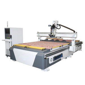 Máquina de grabado de madera CNC 3D de 3 ejes, 2000x4000mm, exterior de Turquía con 8 o 12 herramientas para corte de muebles cnc - Product Image 3