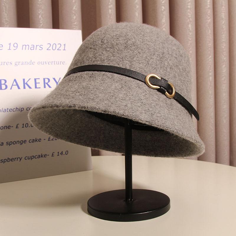 Wool blend figure-eight buckle fisherman's hat in light heather gray
