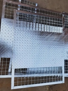 行人步道，t台和夹层地板用碳钢格栅-防滑和耐腐蚀 - Product Image 2
