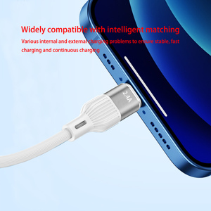 マルチ充電ケーブル3in1充電ケーブルマルチUSBケーブルほとんどの電話用のType-C、マイクロUSB、IPポートを備えた高速充電コード - Product Image 3