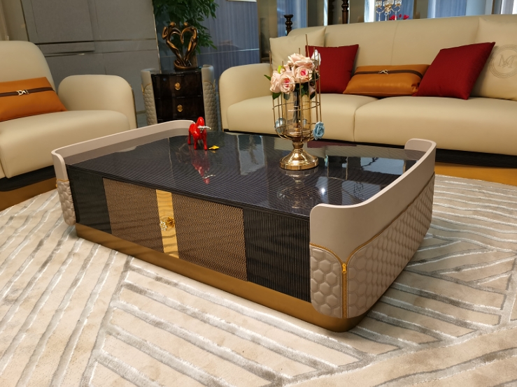 Table basse supérieure en bois