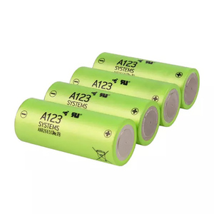 高C速率A123 26650可充电Lifepo4 Akku Bateria 3.2V 3.3V 2500毫安时圆柱形锂离子手电筒电池