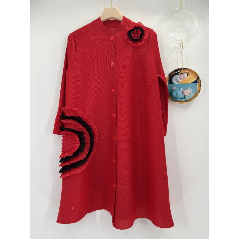 Tianbao Miyake pleated 의류 공장 도매 가을 새로운 단색 스테이플 비즈 싱글 브레스트 느슨한 플러스 사이즈 드레스 여성